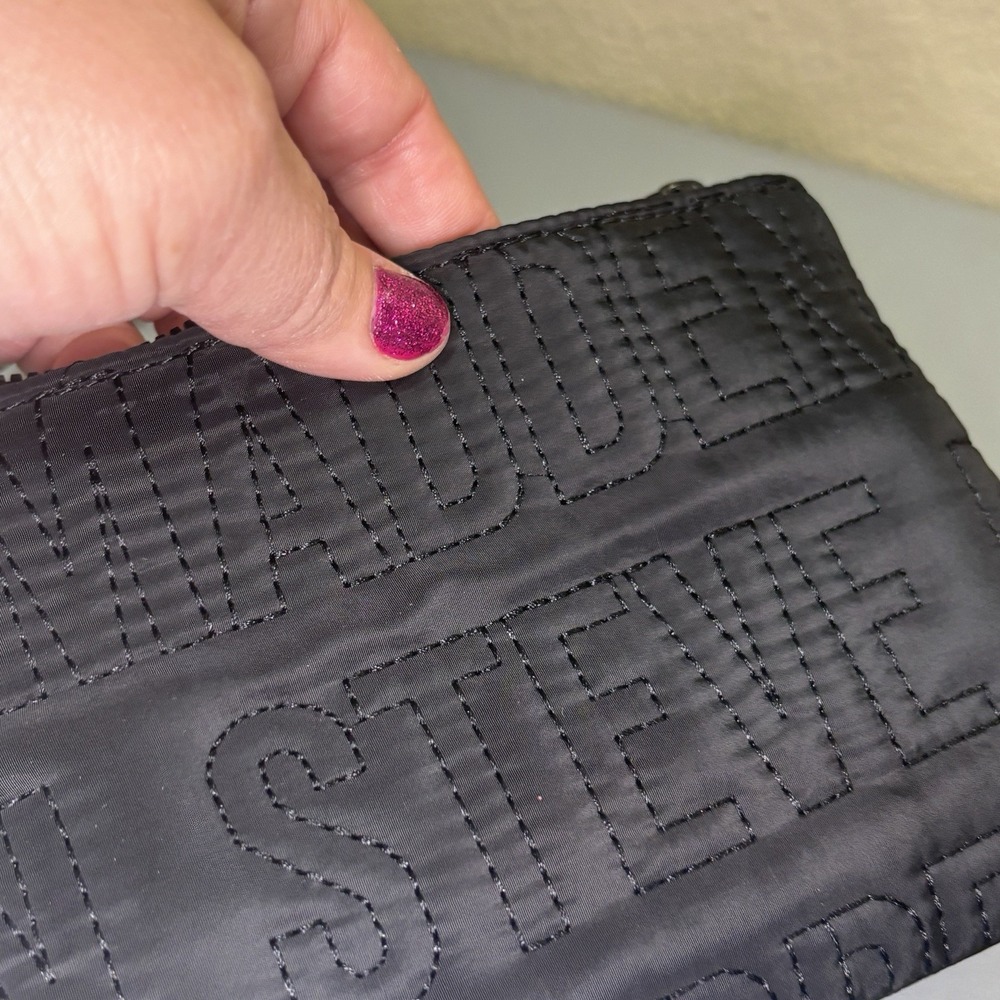 Steve Madden‎ Black Wristlet Wallet Logo Zip Card Holder Storage Designer Clean